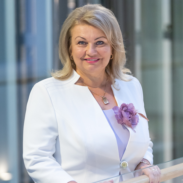  Elżbieta Piniewska